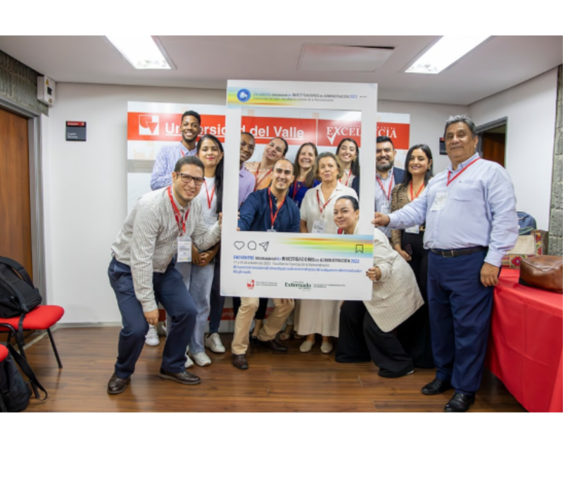 Miembros del Grupo de investigación Humanismo y gestión presentes en el encuentro internacional de investigadores 2023